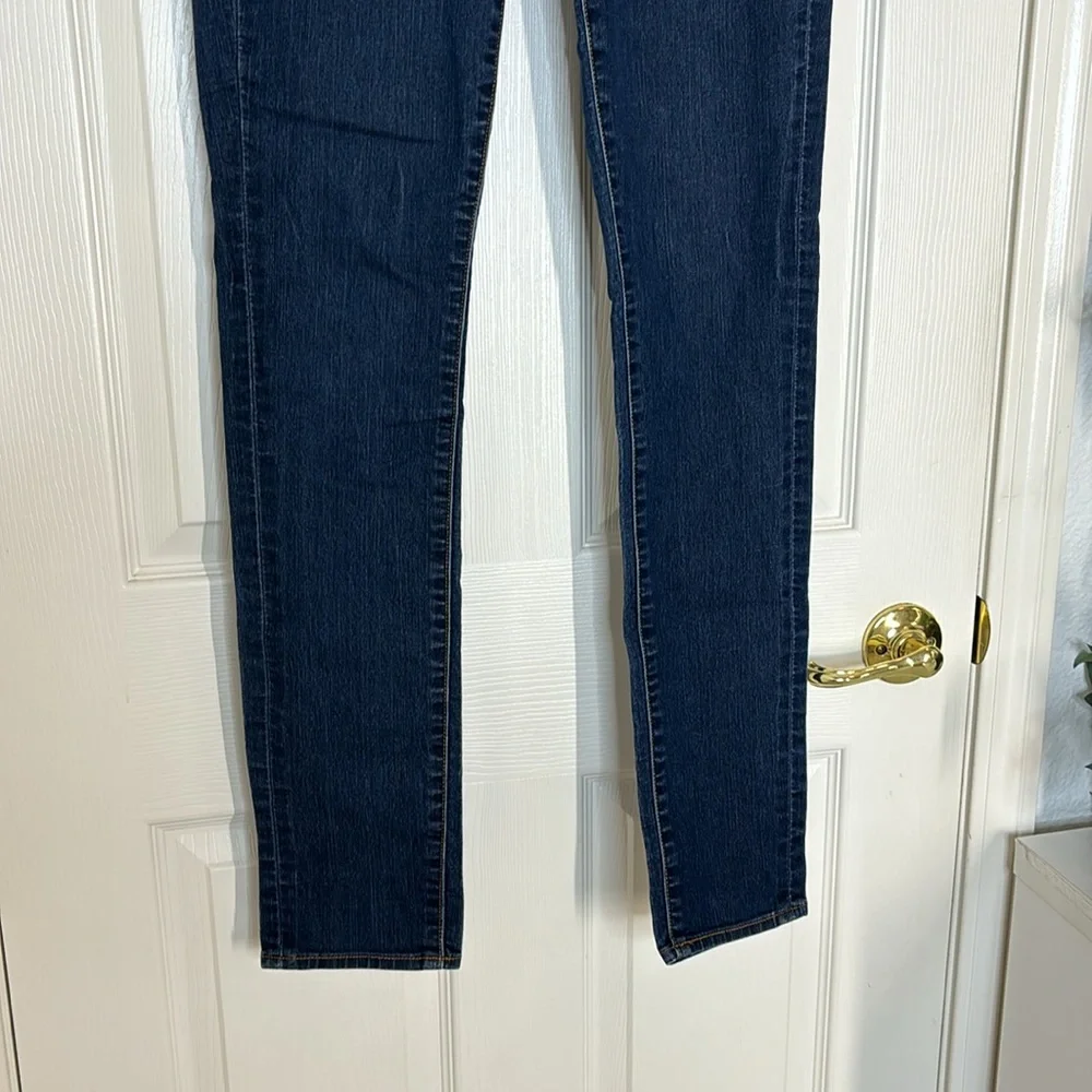Lucky Brand Charlie Skinny Jean | Size 2 / 26 L - Picture 5 of 8